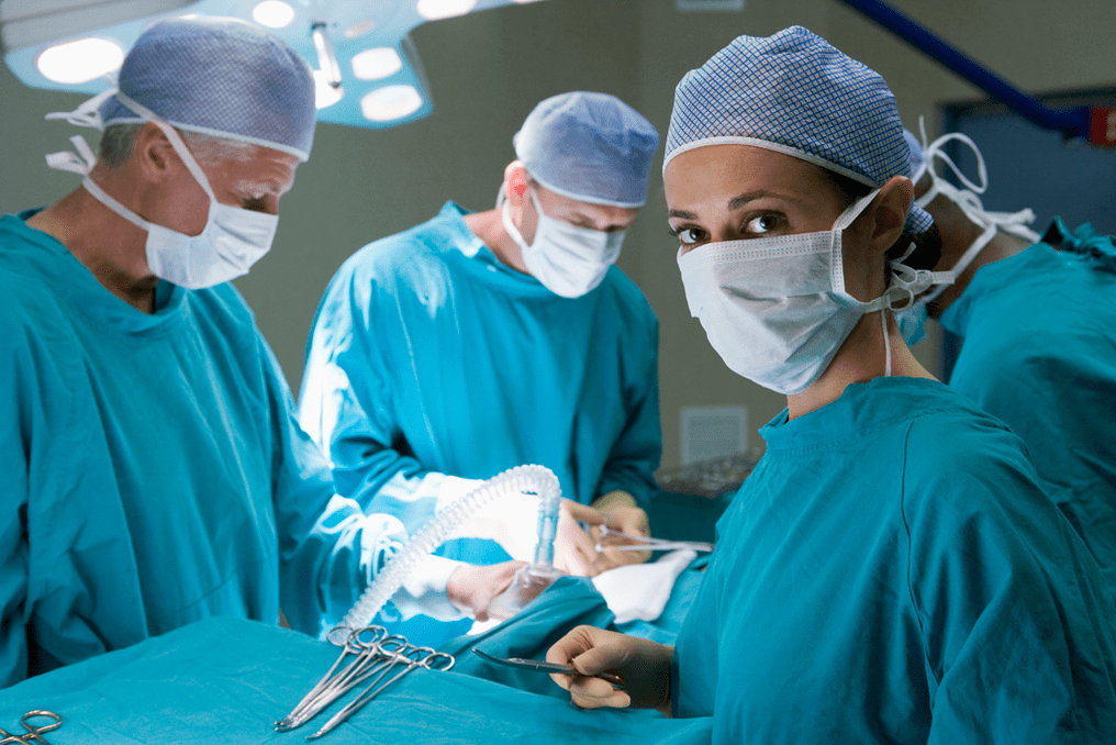 Operasi penggantian sendi untuk arthrosis